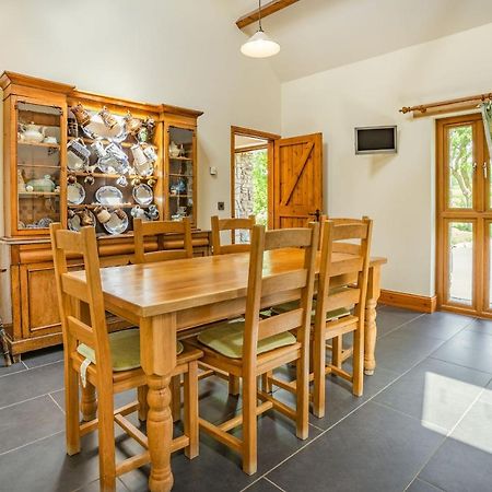 Ysgubor Hir Villa Llanedy Luaran gambar